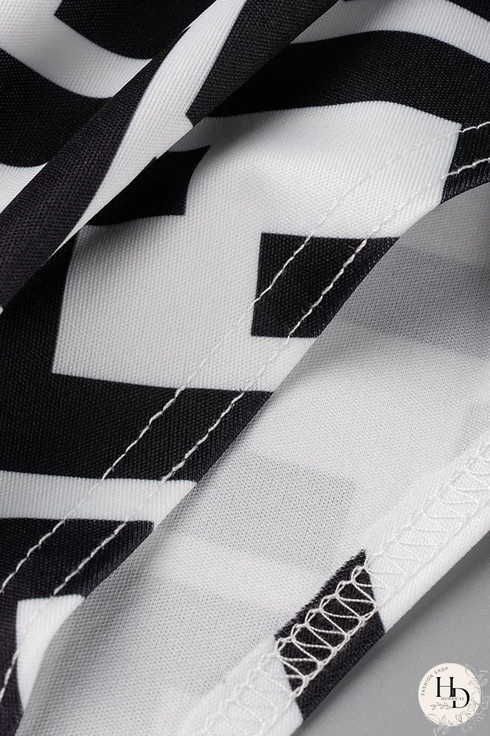 Black And White Casual Print Asymmetrical Half A Turtleneck Long Sleeve Two Pieces