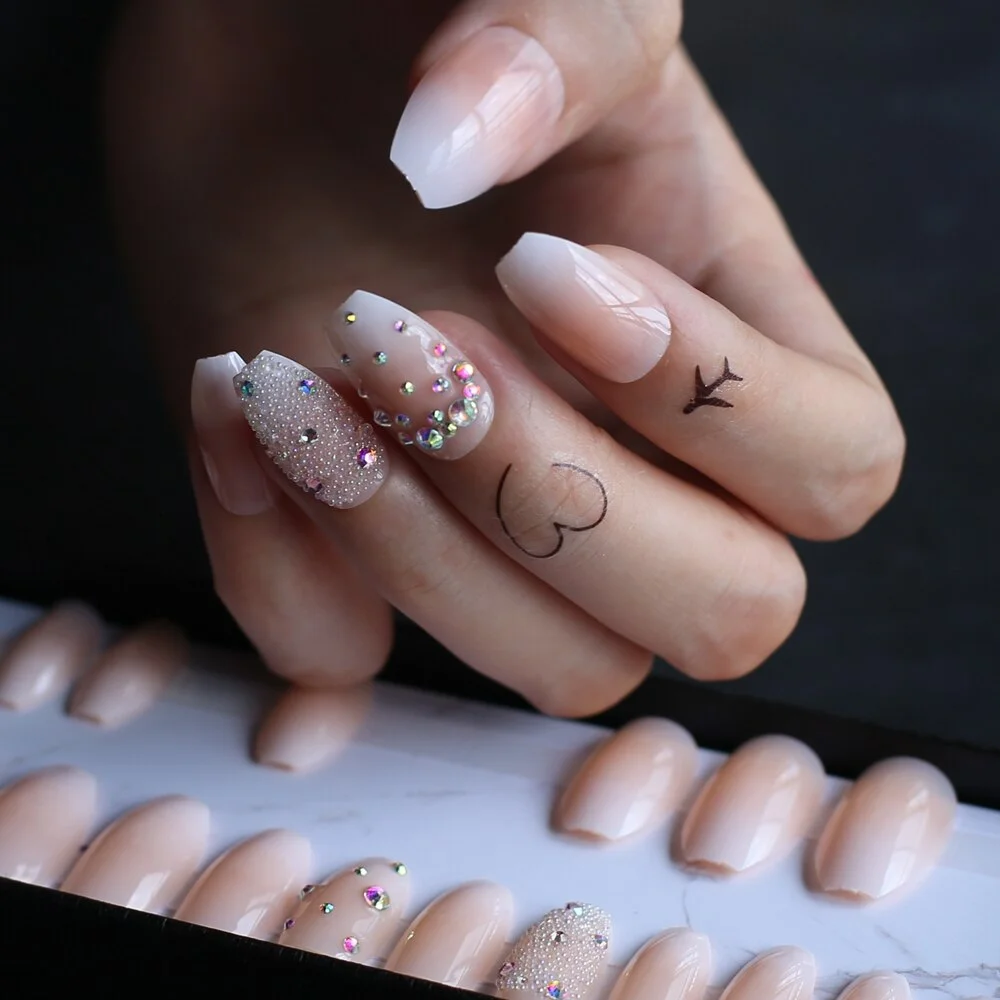 Short square Artificial nails Baby bommer Press on nails Custom private logo Ombre Fake nails Nude Natural False nails with box-Nail Inspo