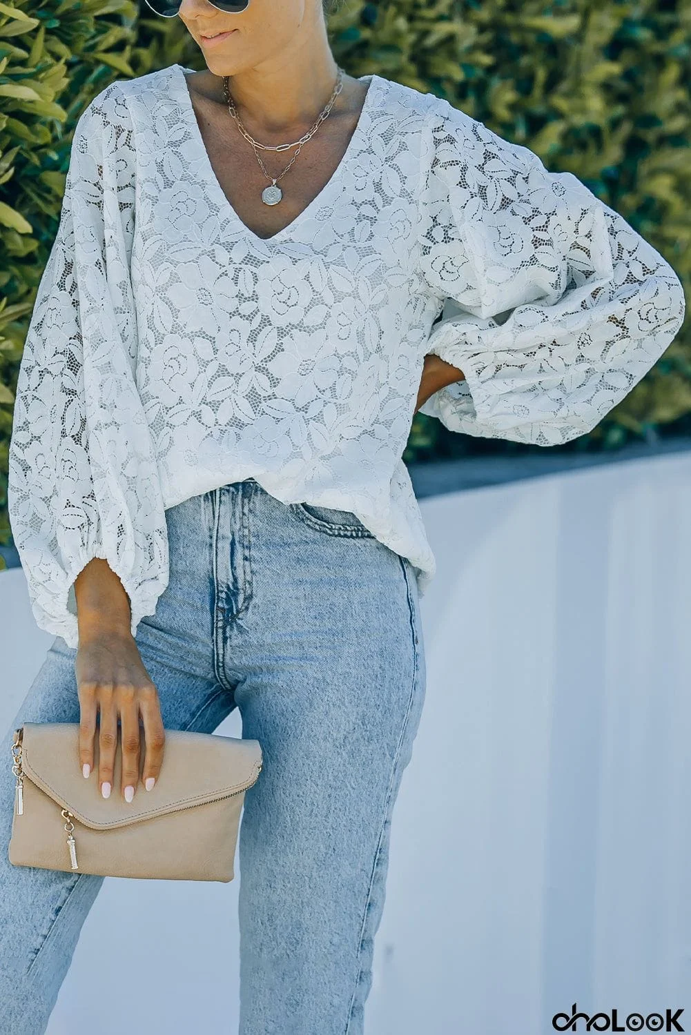 Loose Puff Sleeve Lace Blouse