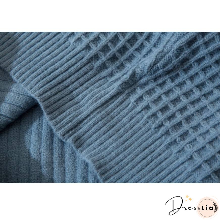 Label Textured Turtleneck Sweater