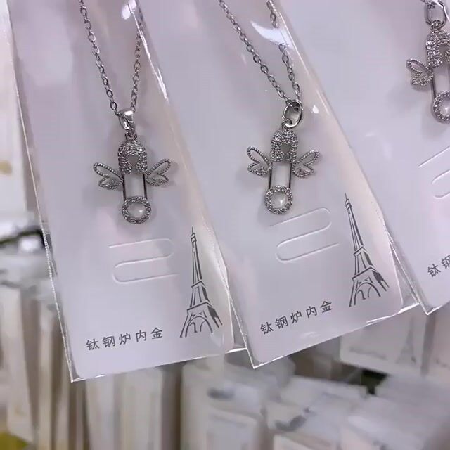 Angel Wings Zirconia Gold-Plated Necklace