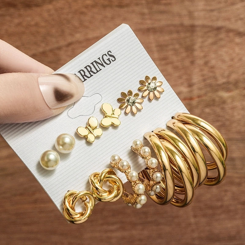 Hot Sale Retro Gold Geometric Ladies Earrings Set Fashion Pearl Earrings Earrings Diamond