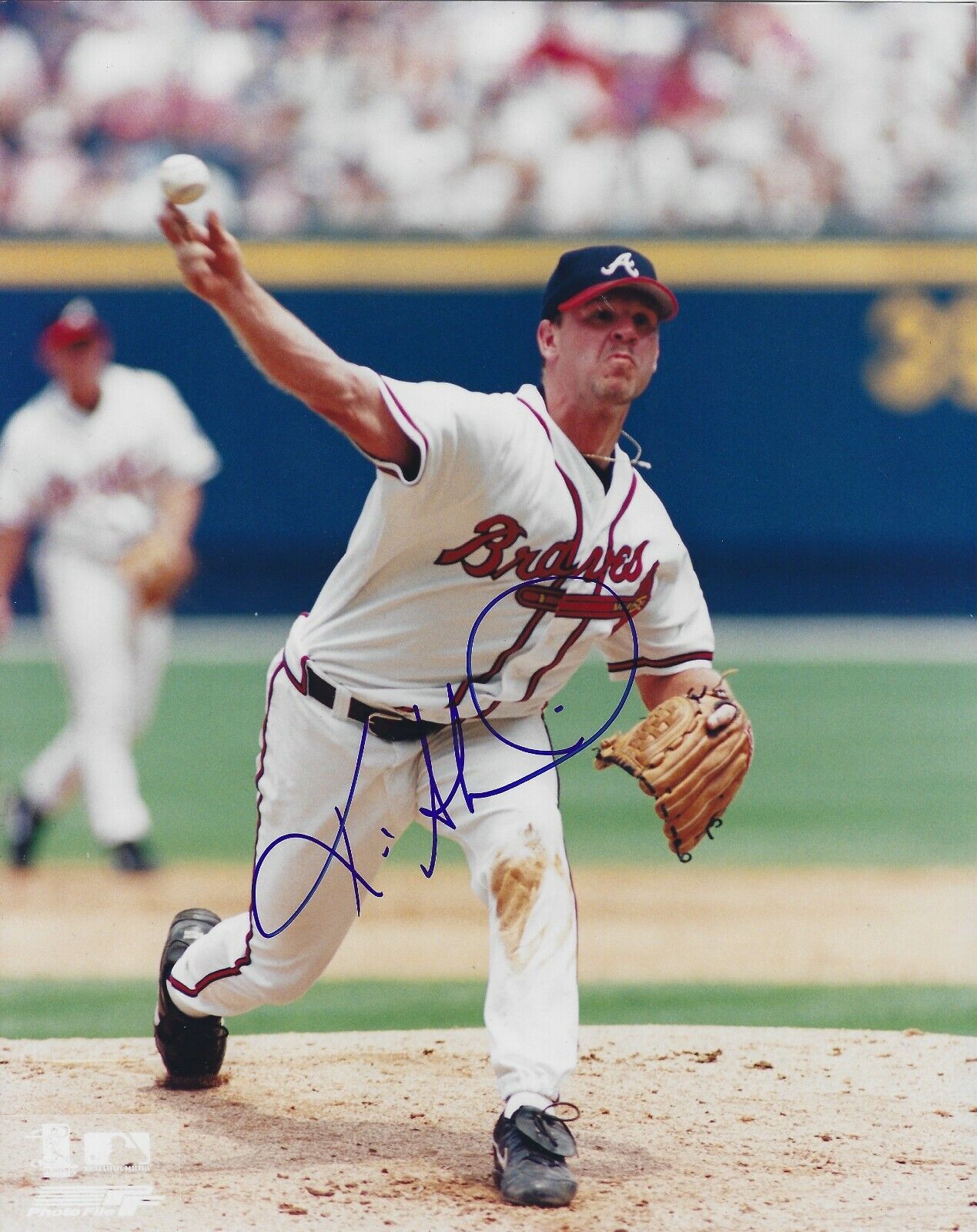 Signed 8x10 KEVIN MILLWOOD Atlanta Braves Autographed Photo Poster painting - COA