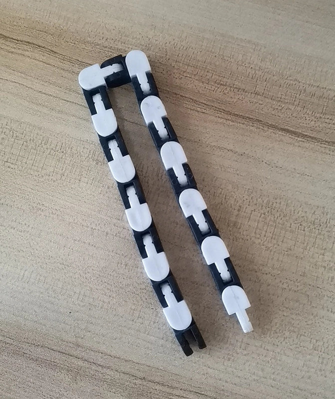 24-section Bicycle Plastic Chain Track Decompression Toy