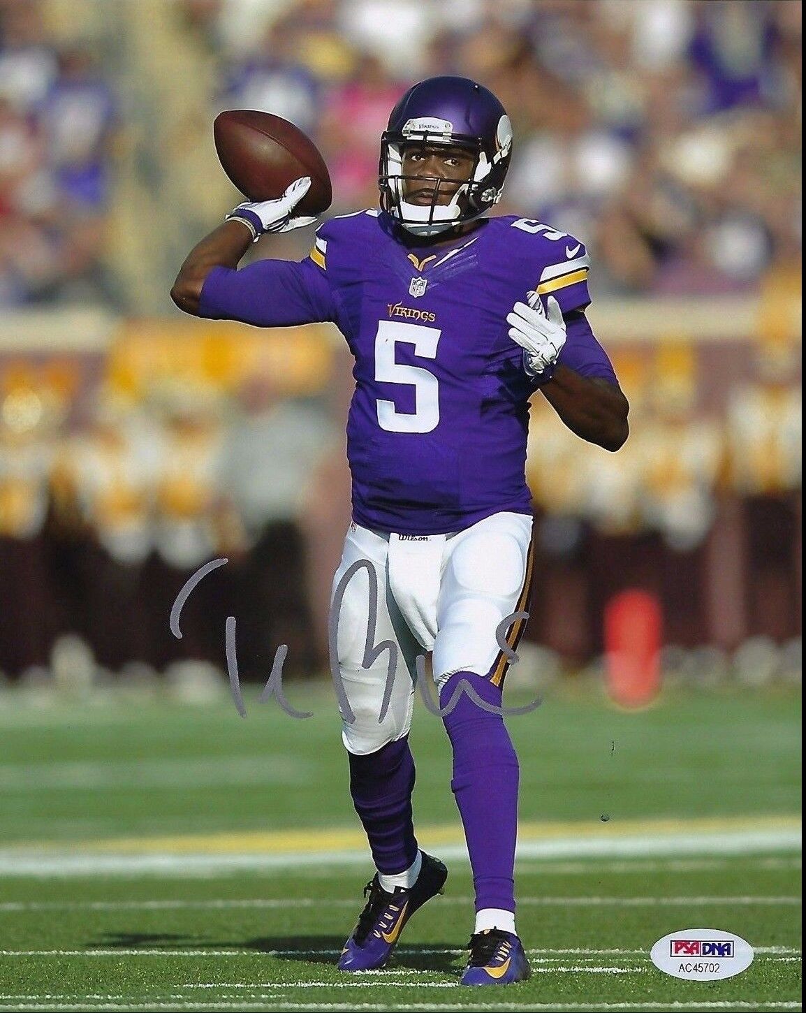 Teddy Bridgewater Signed Minnesota Vikings Football 8x10 Photo Poster painting PSA AC45702