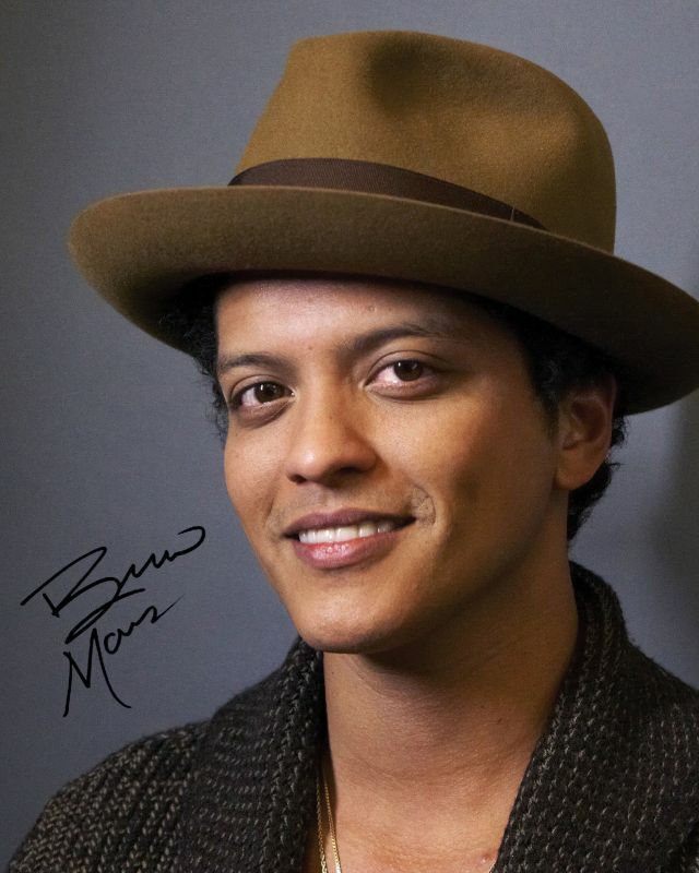 Bruno Mars Autograph Signed Photo Poster painting Print