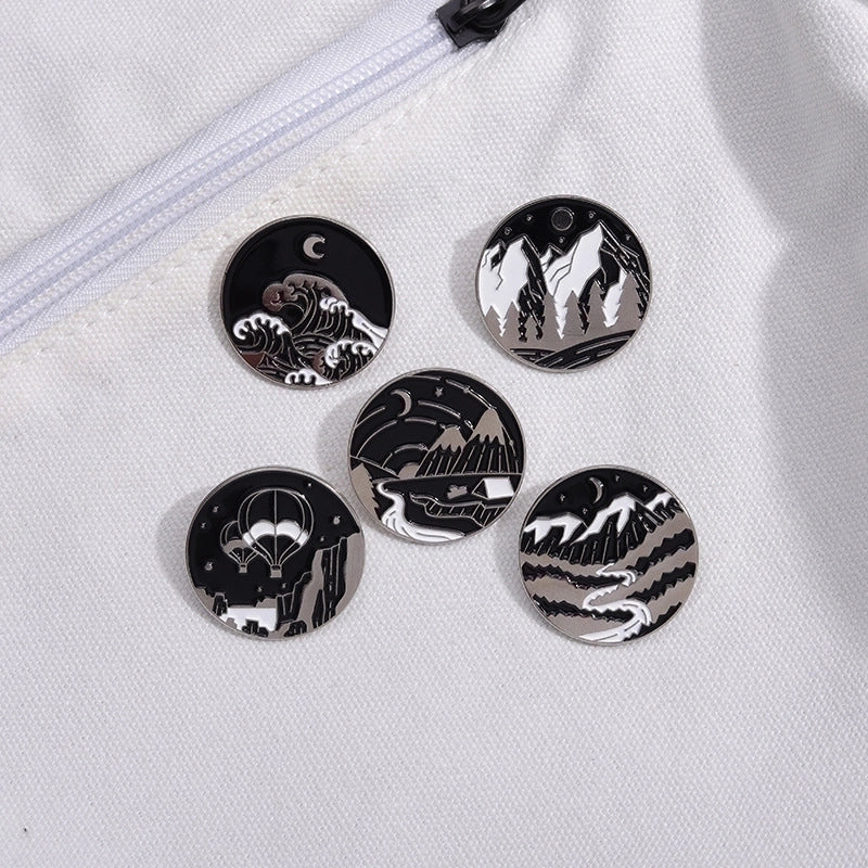 Casual Cartoon Style Starry Sky Ink Painting Ocean Alloy Stamping Stoving Varnish Unisex Brooches
