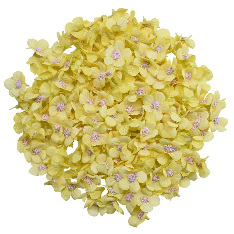 50Pcs 2cm Multicolor Daisy Flower Heads Mini Silk Artificial Flowers for Wreath Scrapbooking Home Wedding Decoration