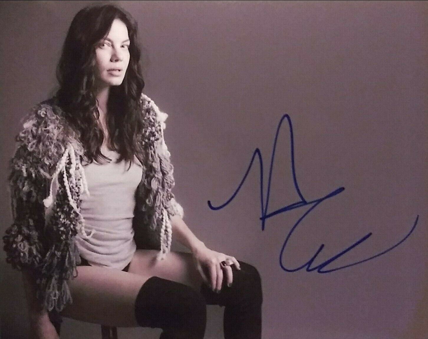 Michelle Monaghan signed 8x10