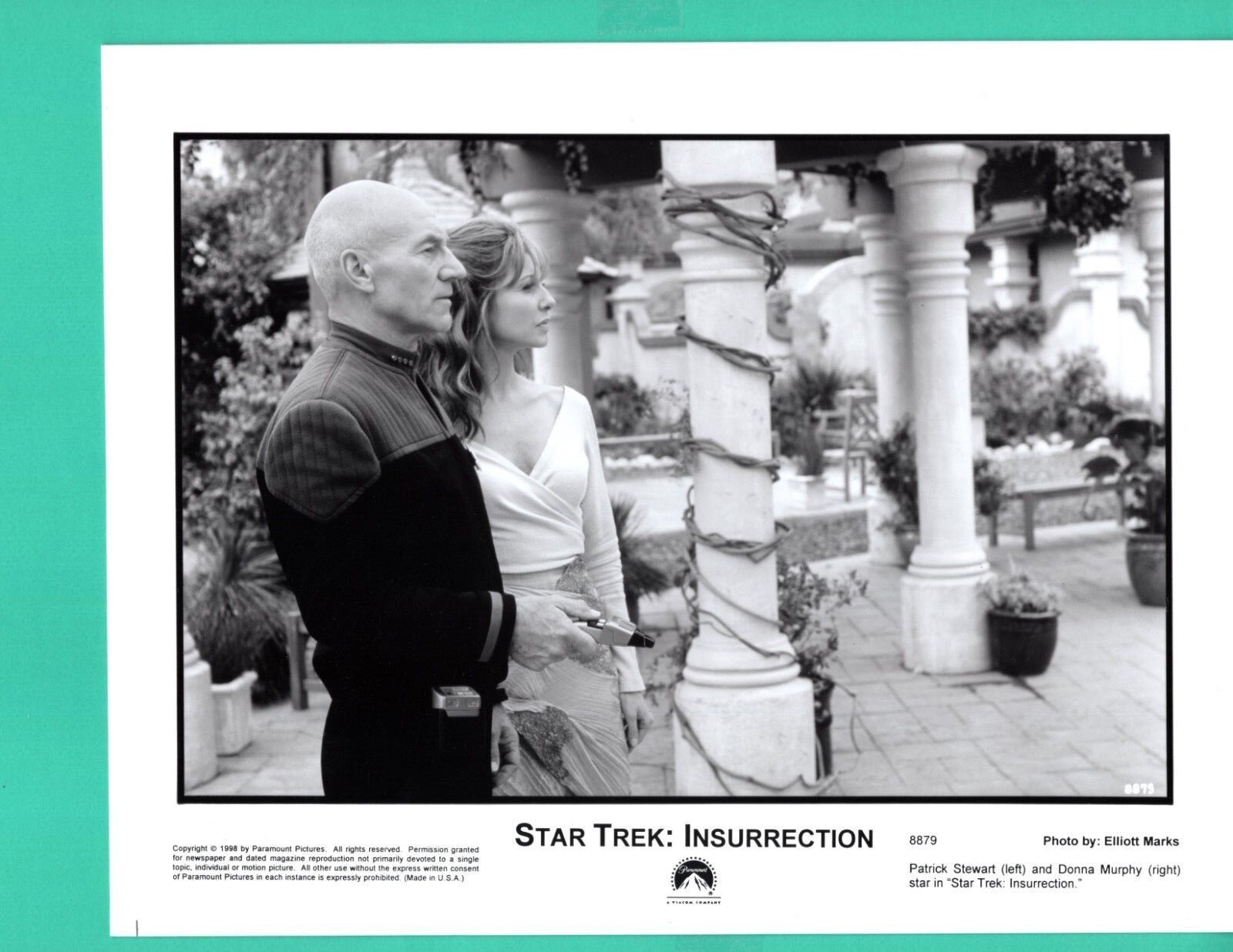 STAR TREK Insurrection 1998 Patrick Stewart Donna Murphy News Press Photo Poster painting 8x10