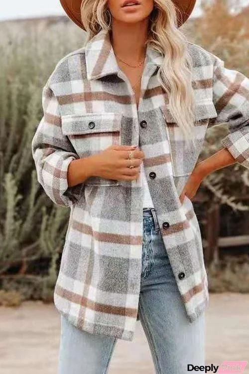 Stylish Casual Loose Plaid Jacket.