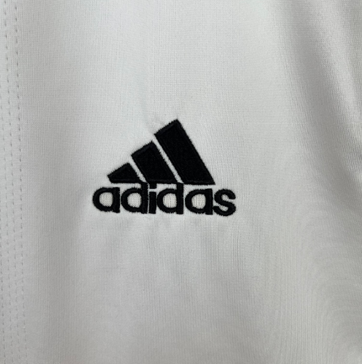 Retro Real Madrid 2003/2004 Home Football Shirt Thai Quality