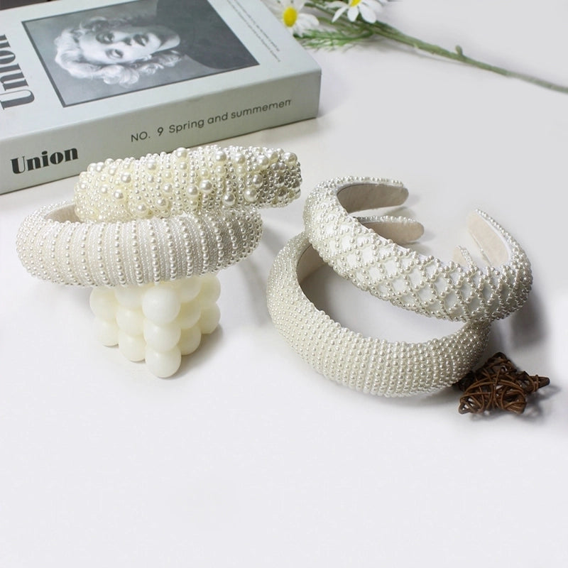 Women's Elegant Lady Geometric Plastic Sponge Inlay Artificial Pearls Hair Band