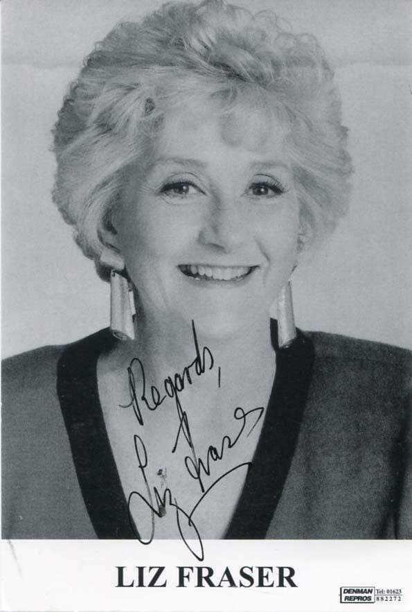 ACTRESS Liz Fraser autograph, signed Photo Poster paintinggraph