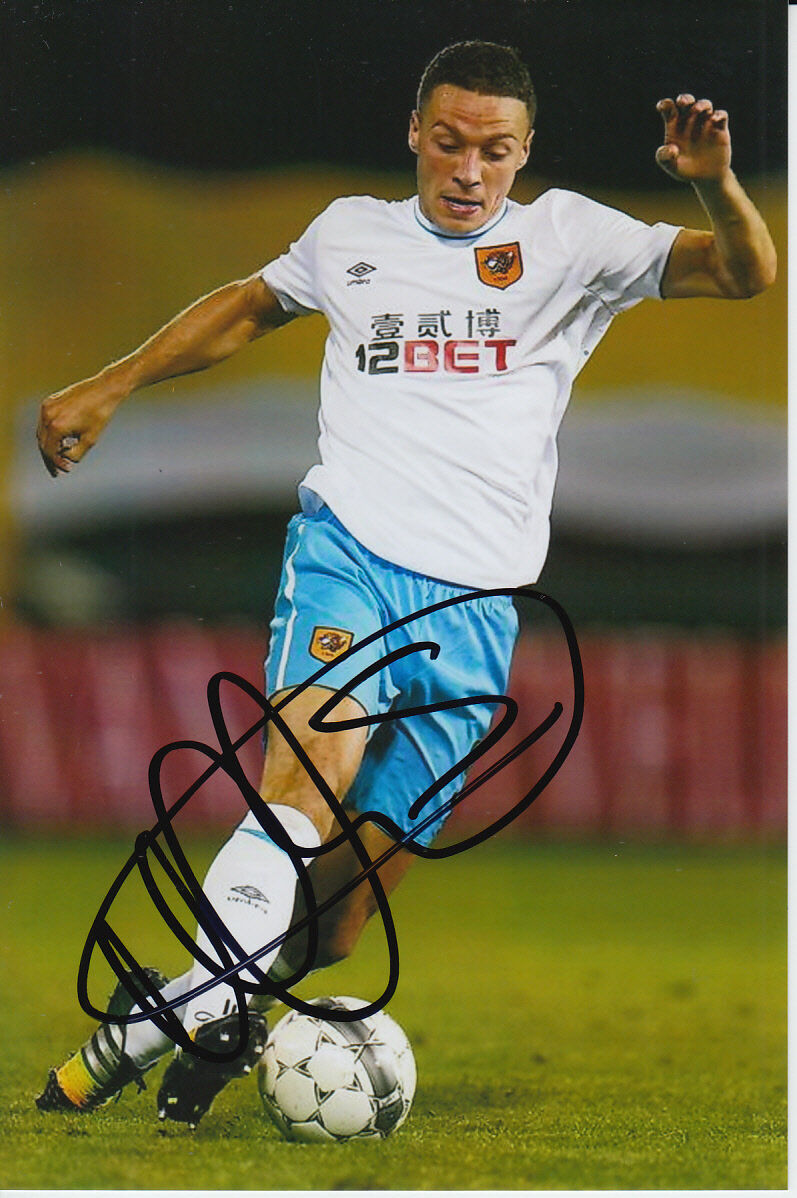 HULL CITY HAND SIGNED JAMES CHESTER 6X4 Photo Poster painting 1.