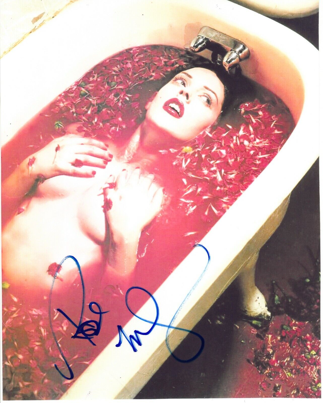 ROSE McGOWAN SIGNED SEXY Photo Poster painting UACC REG 242 FILM AUTOGRAPHS (5)