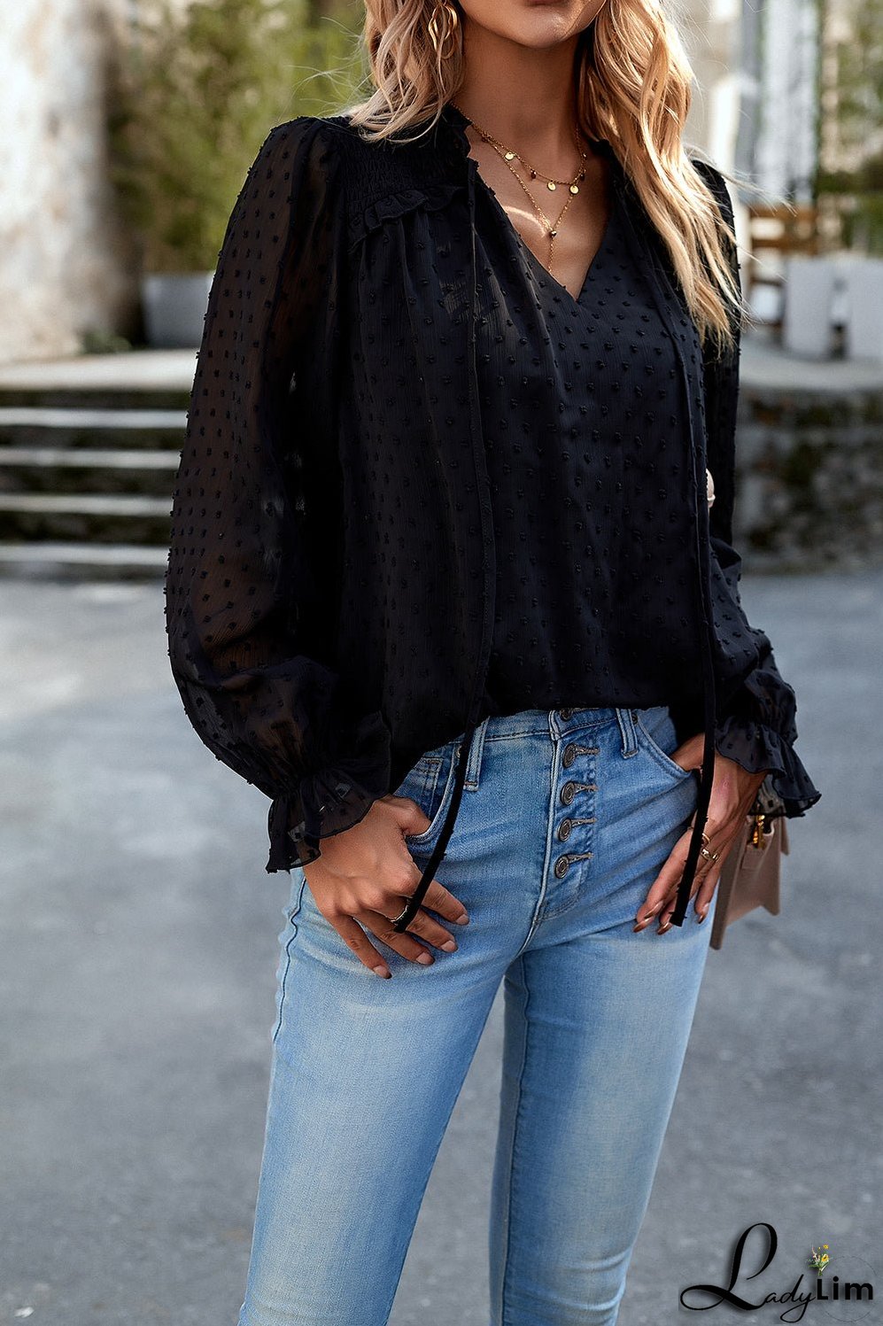 Classic and Comfortable Blouse