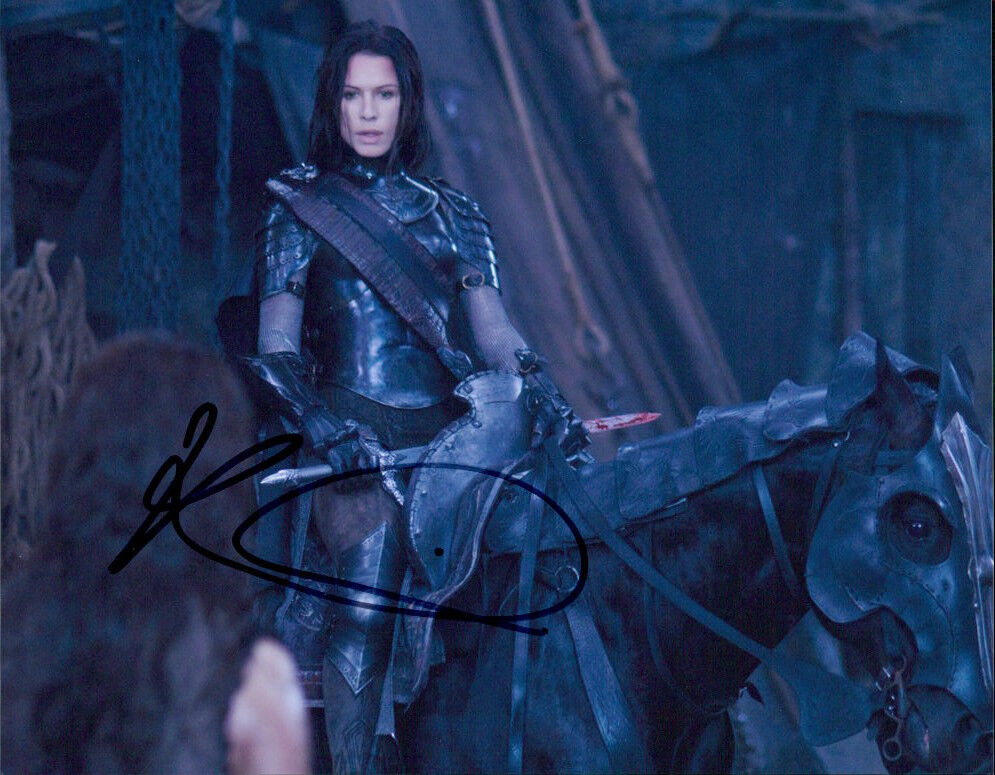 Rhona Mitra (Underworld) signed authentic 8x10 Photo Poster painting COA