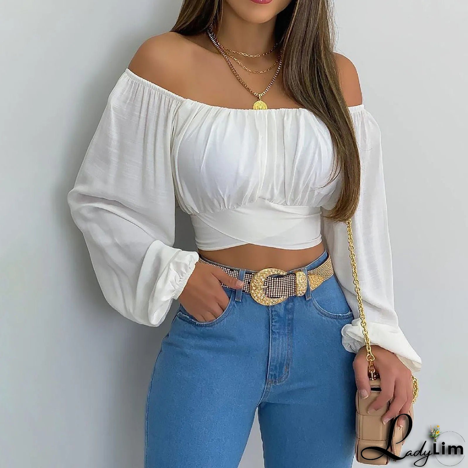 Fashionable and Effortless winter Top