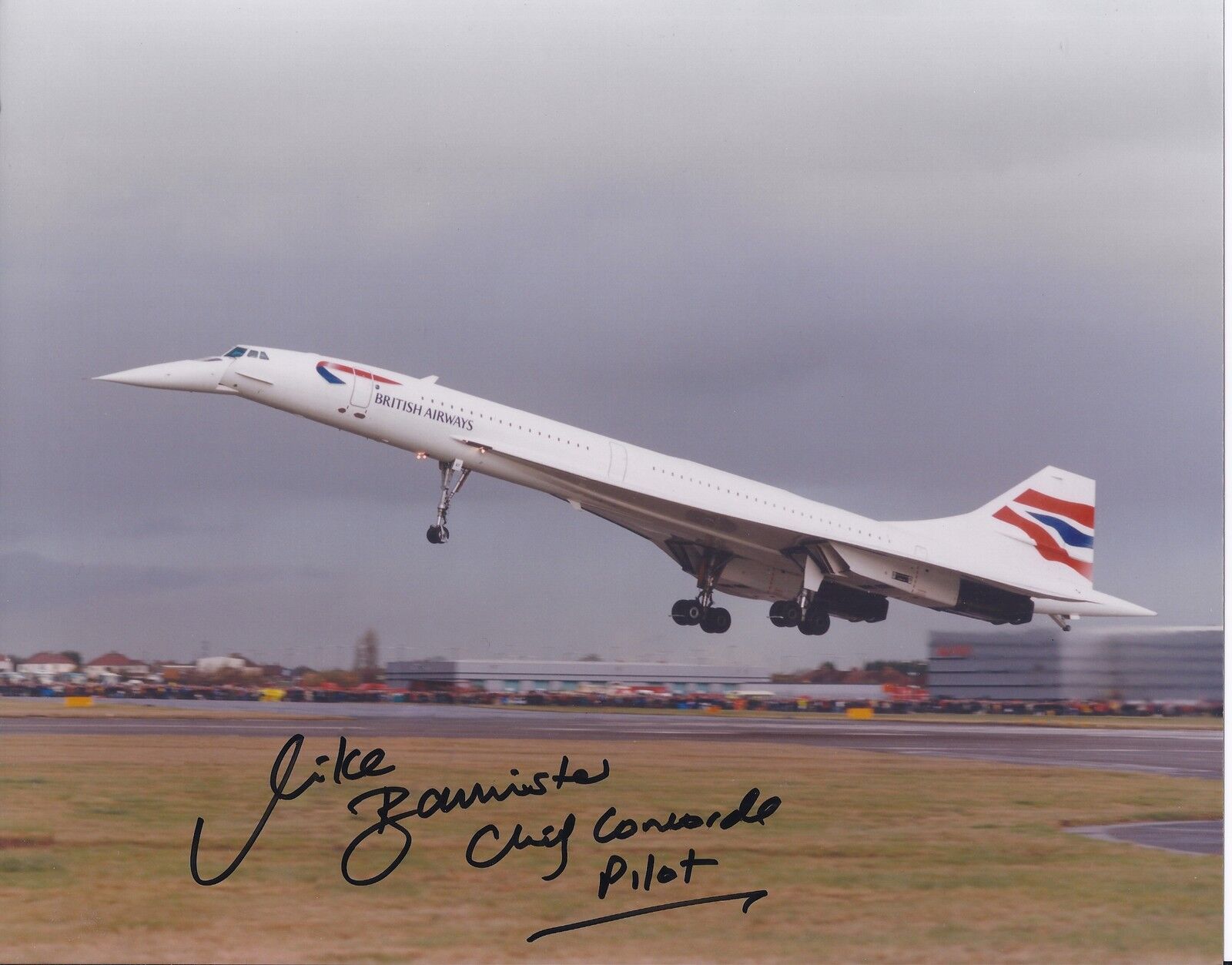 MIKE BANNISTER SIGNED 8x10 CONCORDE Photo Poster painting 2 - UACC & AFTAL RD AUTOGRAPH