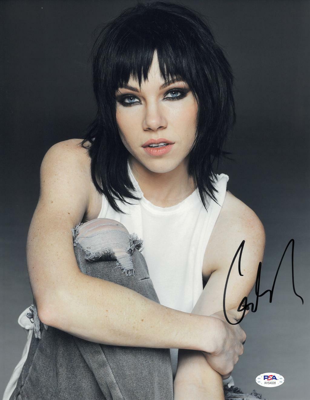 Carly Rae Jepsen Signed Authentic Autographed 11x14 Photo Poster painting PSA/DNA #AH54028