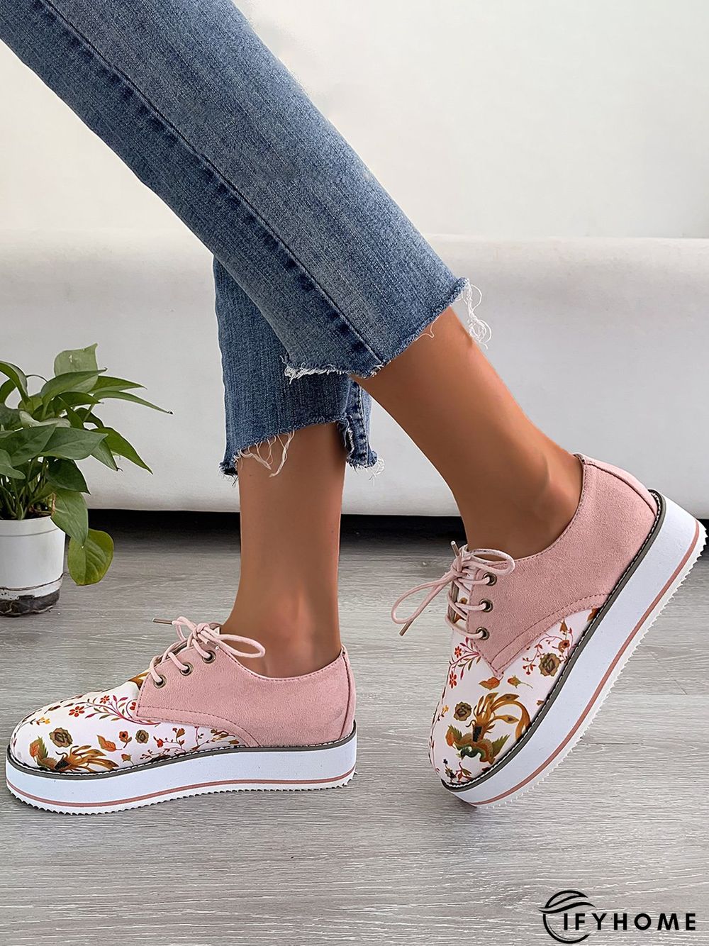 Floral Printed Patchwork Lace Up Shoes | IFYHOME