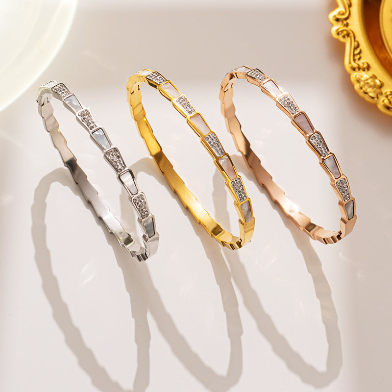 Moderate Luxury Titanium Steel 18K Gold Plated Bangles