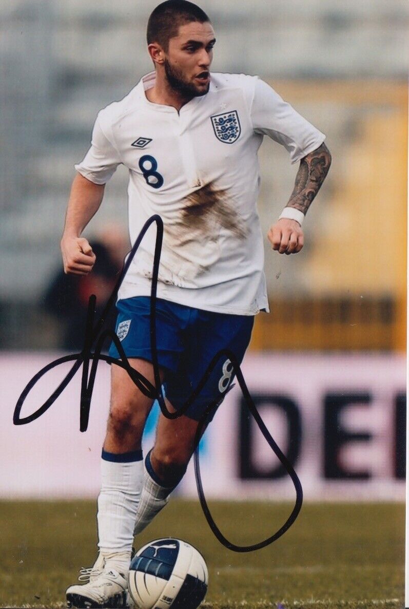 HENRI LANSBURY HAND SIGNED 6X4 Photo Poster painting ENGLAND FOOTBALL AUTOGRAPH