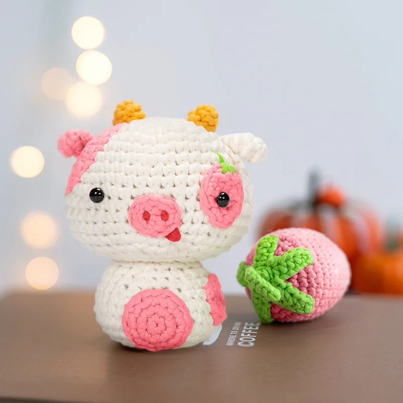 Mewaii® Crochet Kit Crochet Strawberry Cow Kit for Beginners with Easy Peasy Yarn Ornament Keychain For Gift