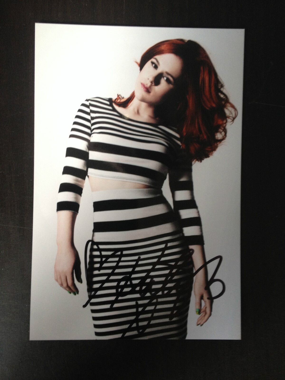 KATY B - CHART TOPPING SINGER - STUNNING SIGNED COLOUR Photo Poster painting