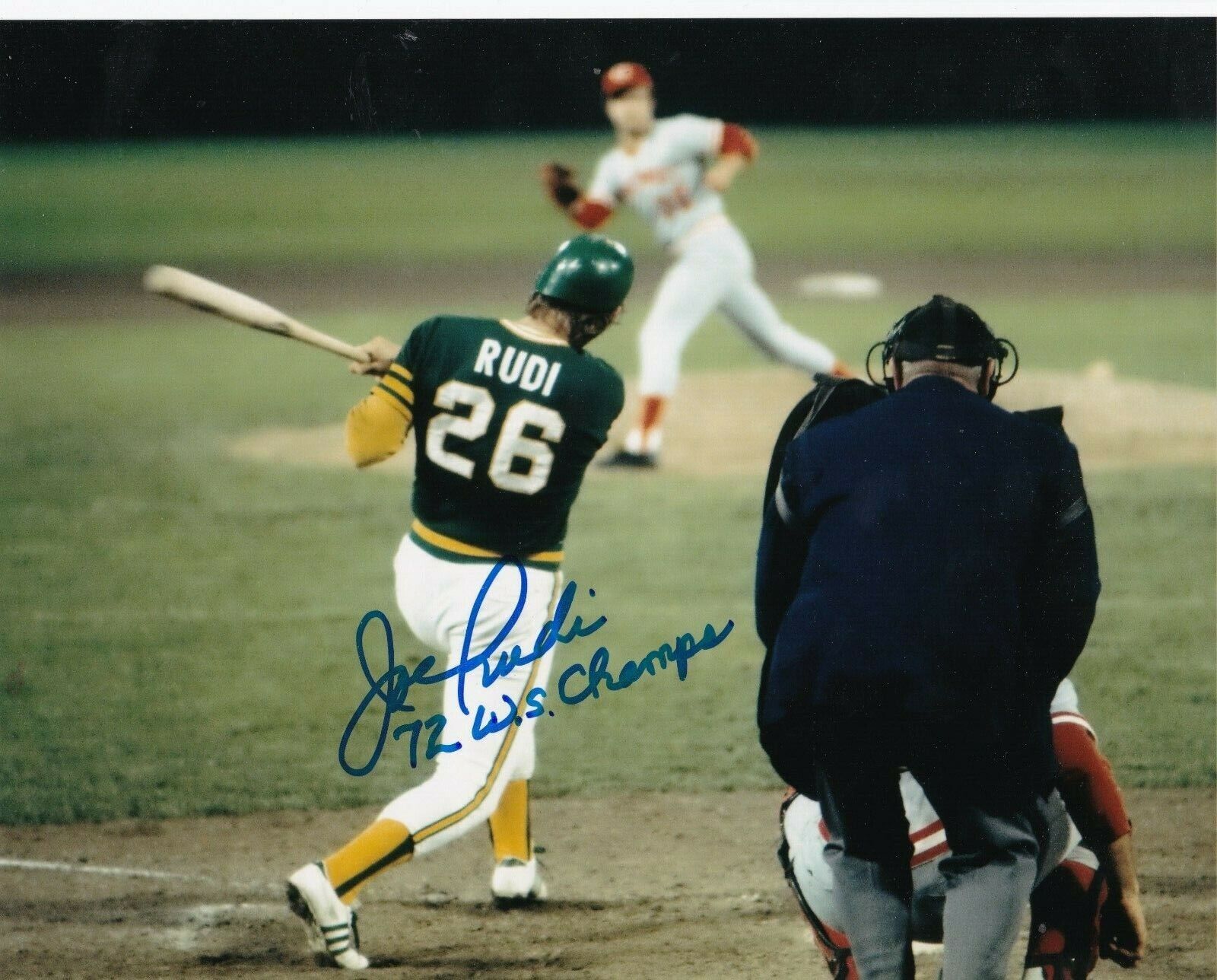 JOE RUDI OAKLAND A'S 1972 WS CHAMPS ACTION SIGNED 8x10