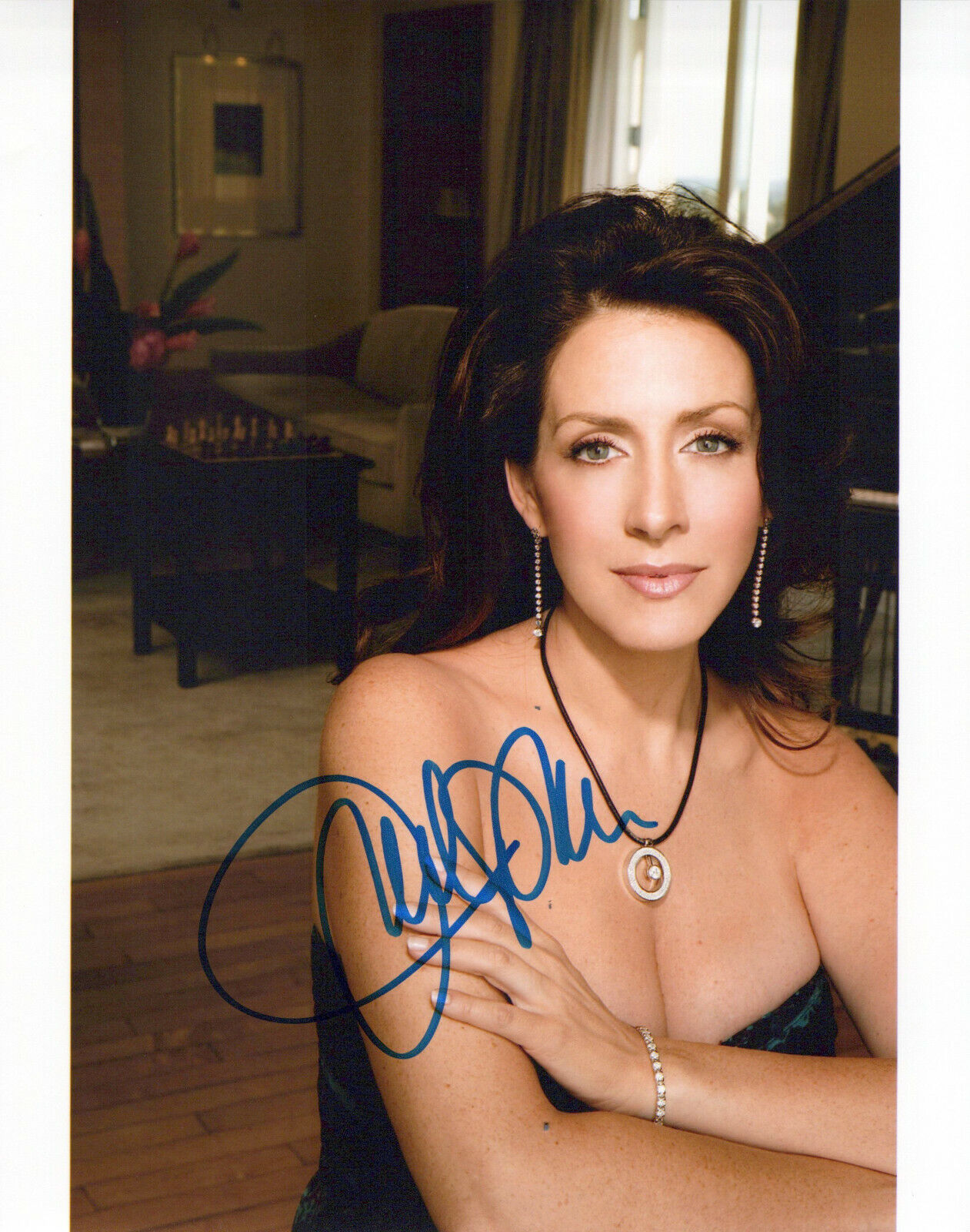 Joely Fisher glamour shot autographed Photo Poster painting signed 8x10 #9