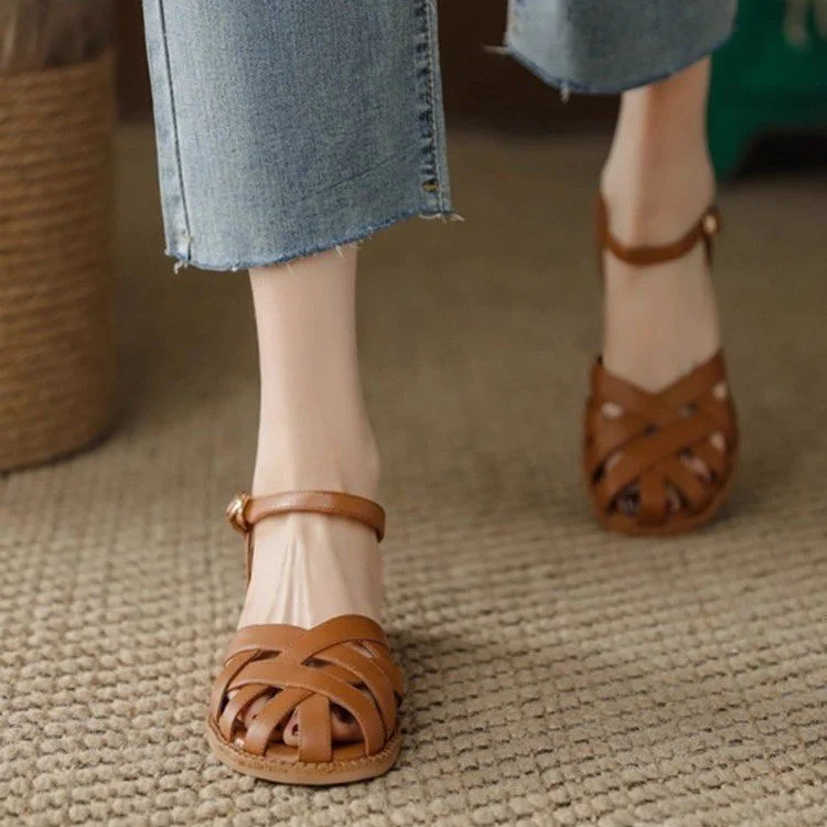 Yyvonne Wind Sandal Shoes Women 2025 New Summer Niche Buns Woven Hollow Coarse Heel Buckle Roman Shoes
