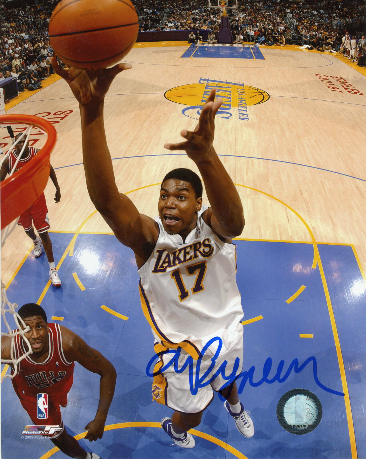 ANDREW BYNUM Authentic Hand-Signed LOS ANGELES LAKERS 8x10 Photo Poster painting