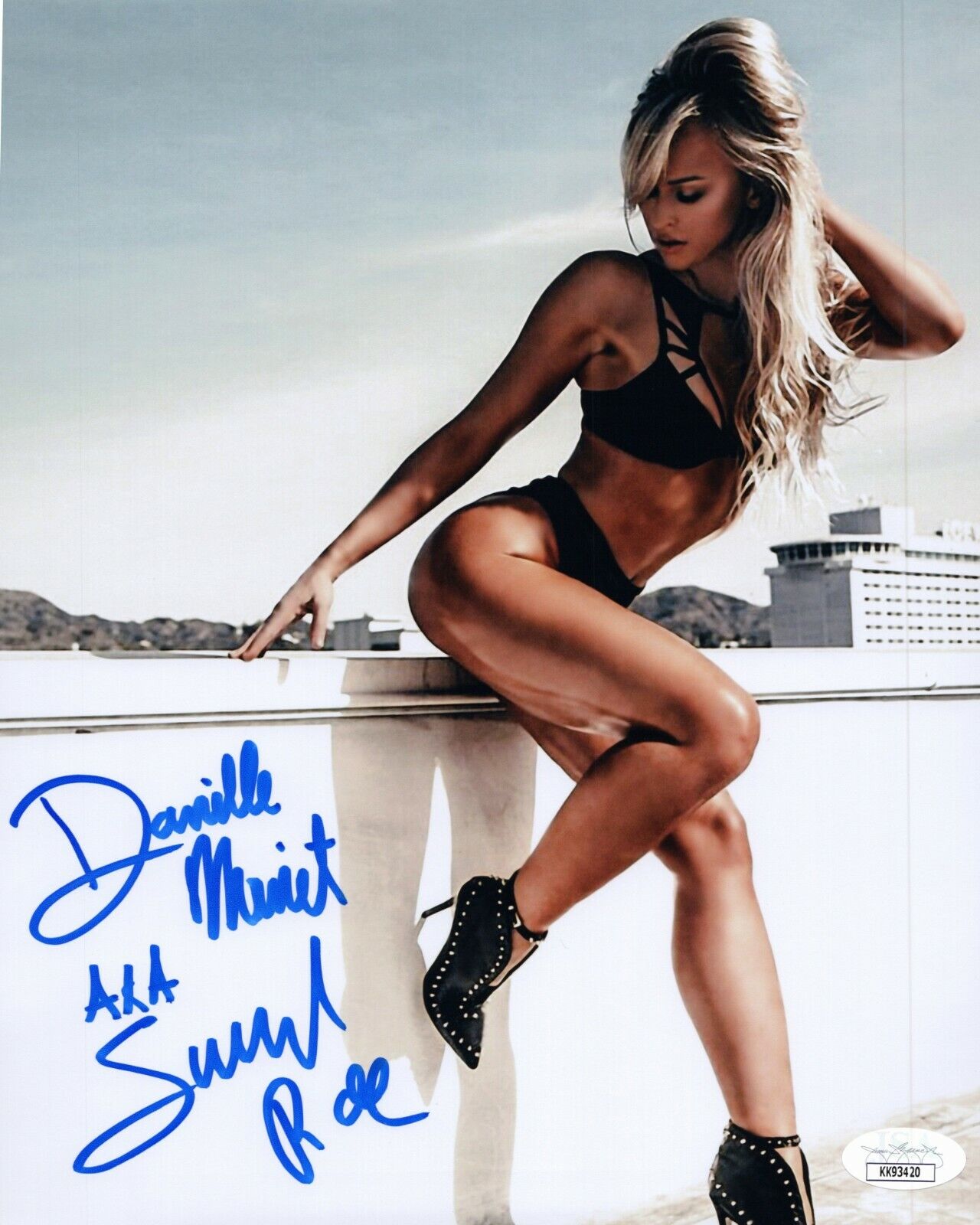 DANIELLE MONET ~SUMMER RAE Authentic Hand-Signed WWE DIVA