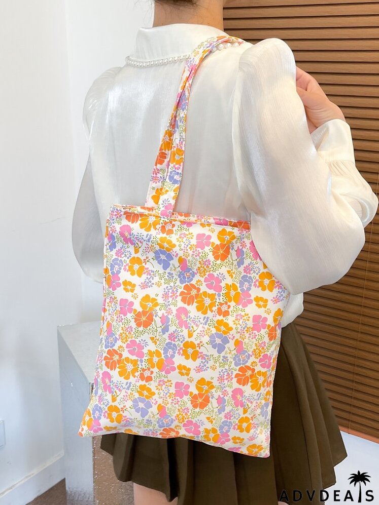 Allover Floral Graphic Shopper Bag