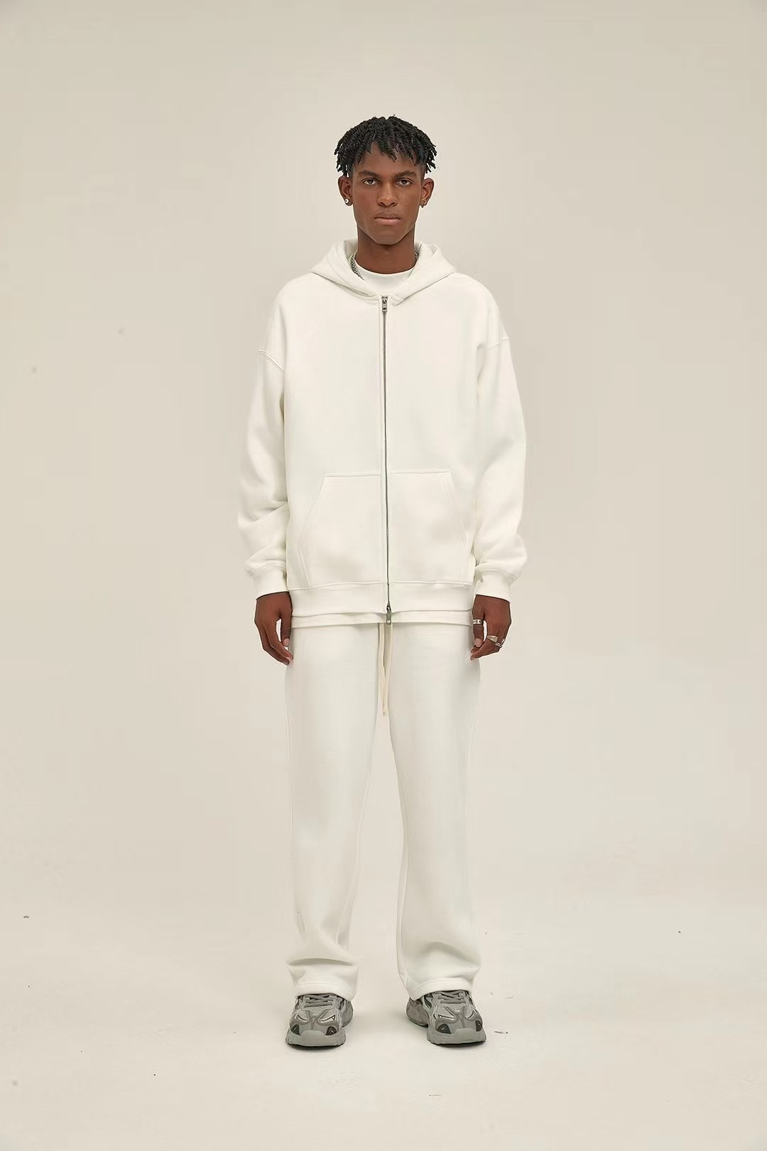 White Tracksuit officialsvtshop