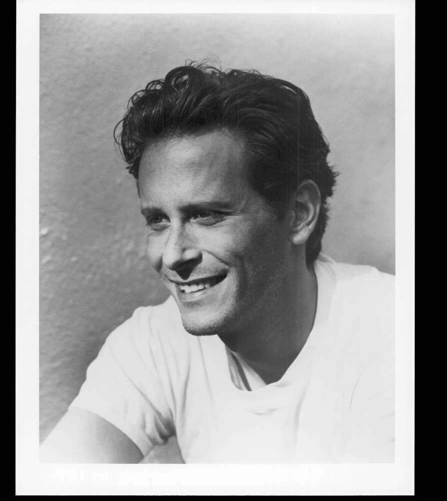 Steven Weber - 8x10 Headshot Photo Poster painting - Wings