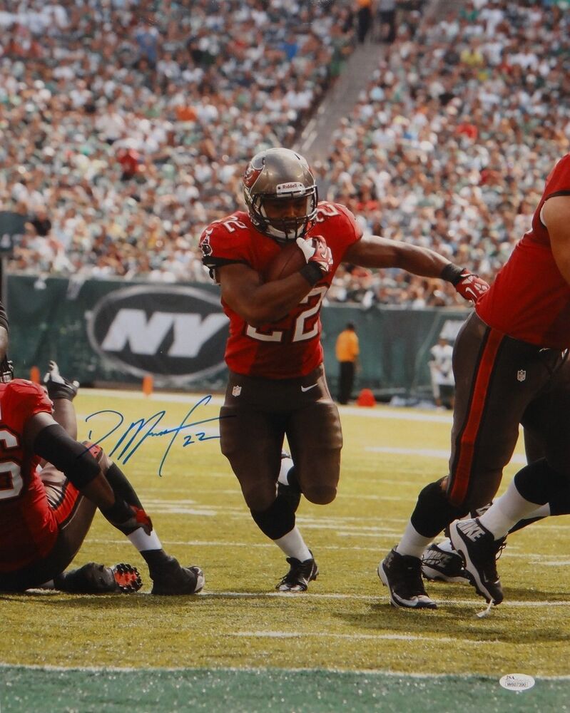 Doug Martin Autographed 16x20 Vertical Running Photo Poster painting- JSA W Authenticated