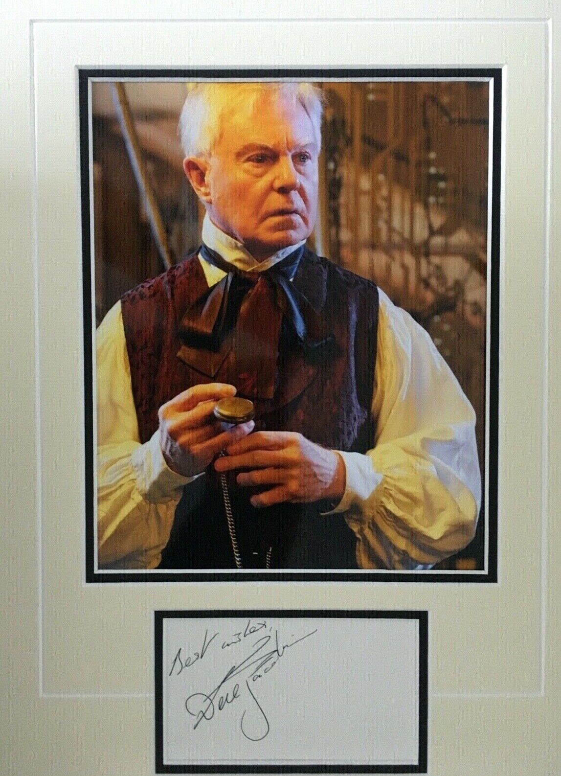 DEREK JACOBI - GREAT BRITISH ACTOR - DR WHO - SUPERB SIGNED Photo Poster painting DISPLAY