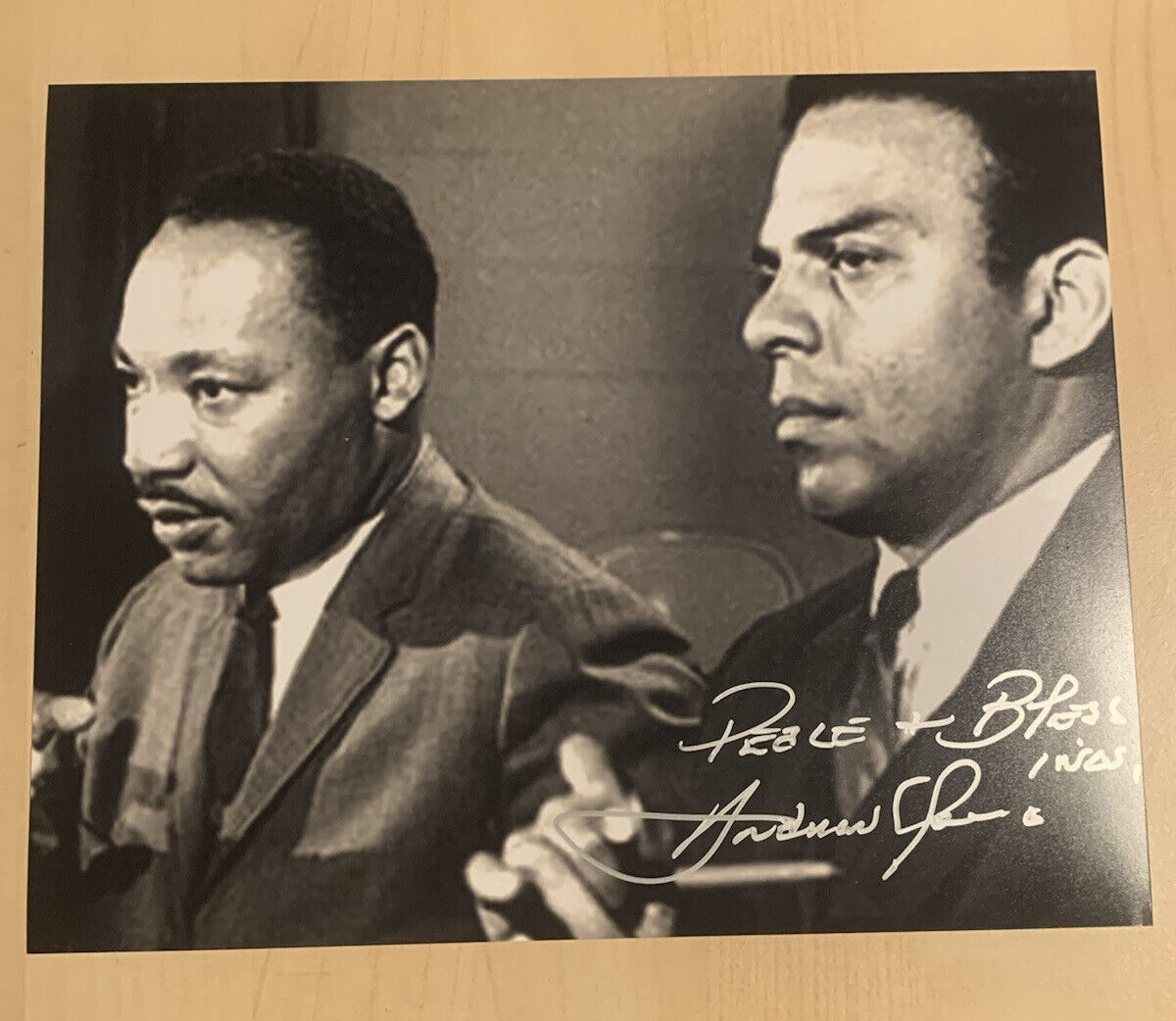 ANDREW YOUNG HAND SIGNED 8x10 Photo Poster painting AUTOGRAPHED CIVIL RIGHTS ACTIVIST MLK COA