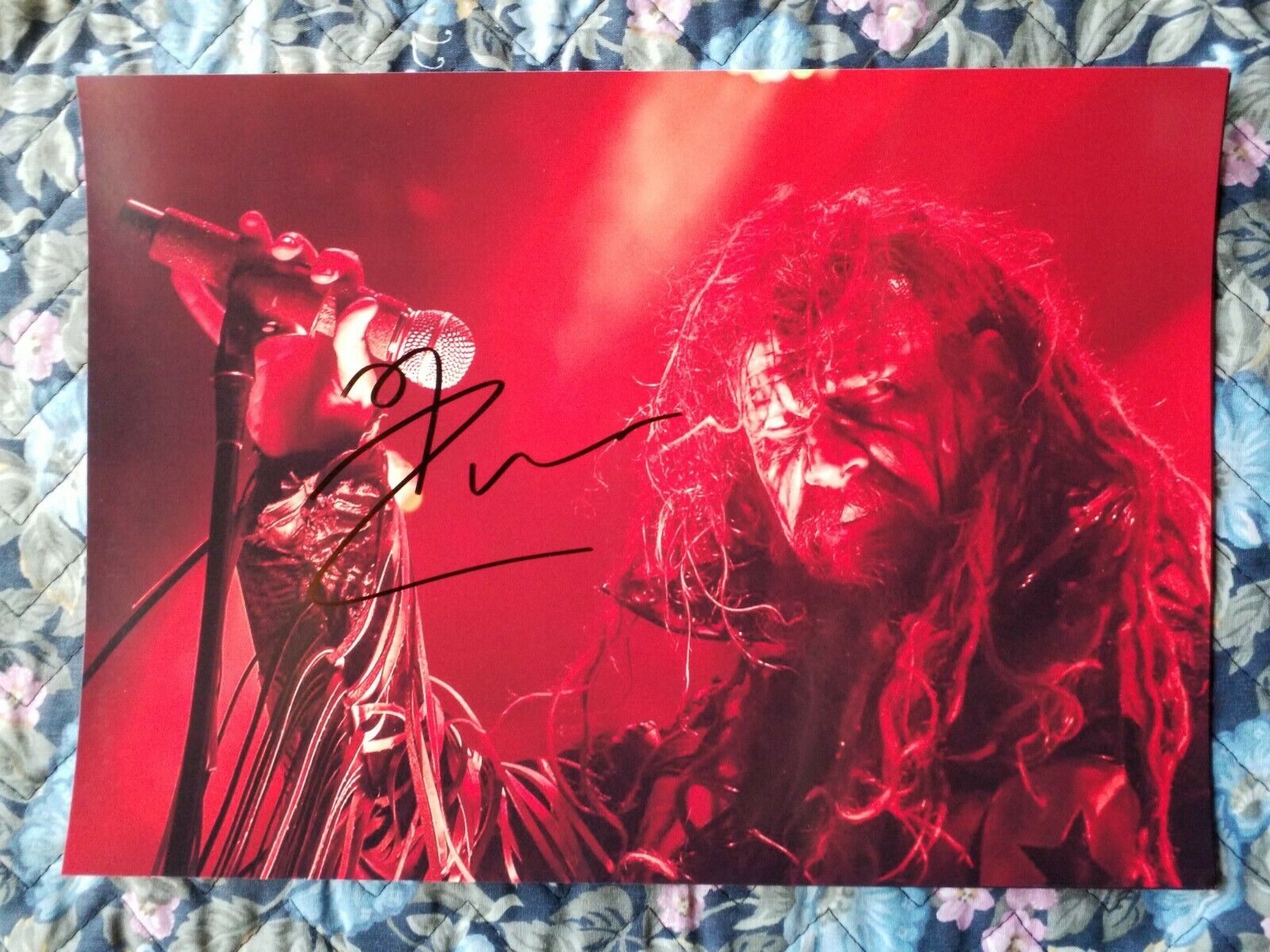 Rob Zombie - Original Autograph - Authentic Hand Signed 8.2x11.5 Signed