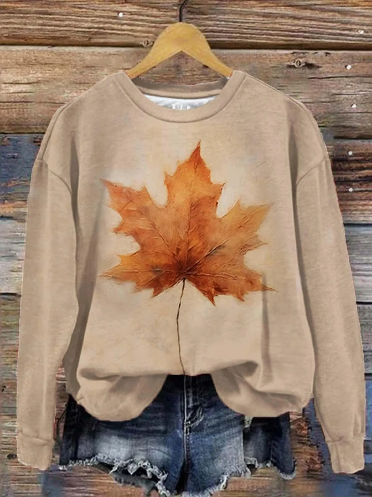 Women's Retro Maple Leaf Print Crew Neck Long Sleeve Top
