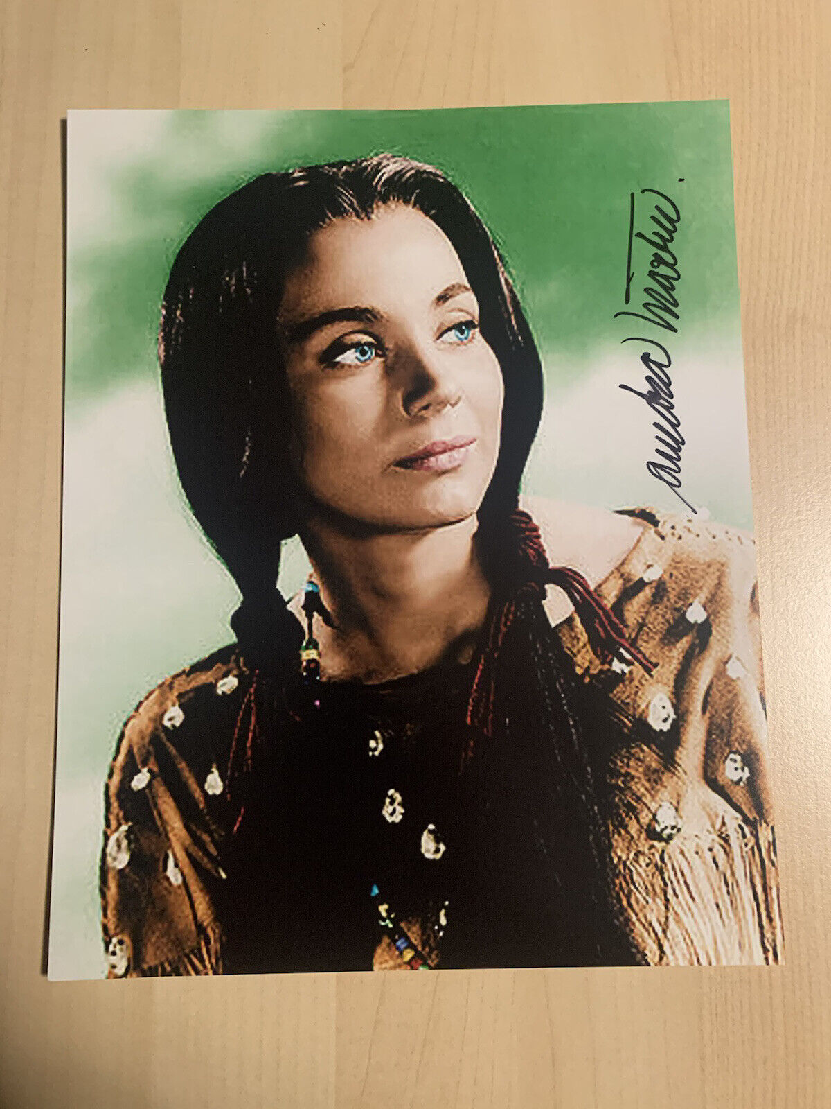 ANDRA MARTIN HAND SIGNED 8x10 Photo Poster painting ACTRESS YELLOWSTONE KELLY AUTOGRAPHED COA