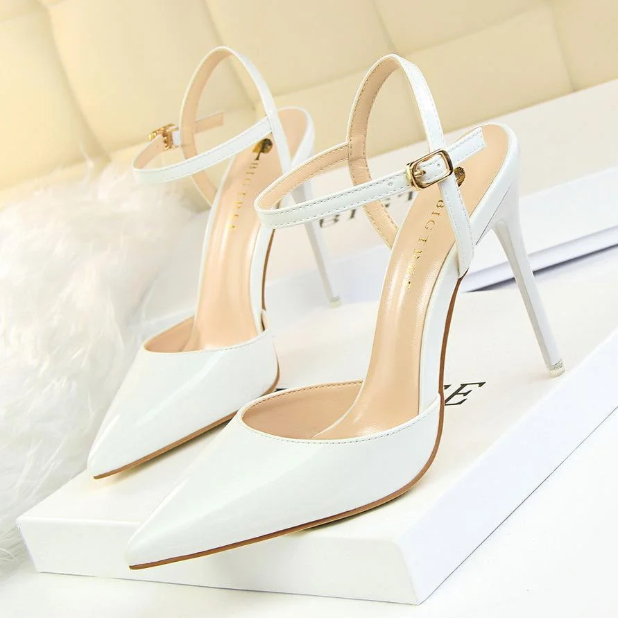 Simple stiletto super high heel shallow pointy patent leather sexy flat sandals