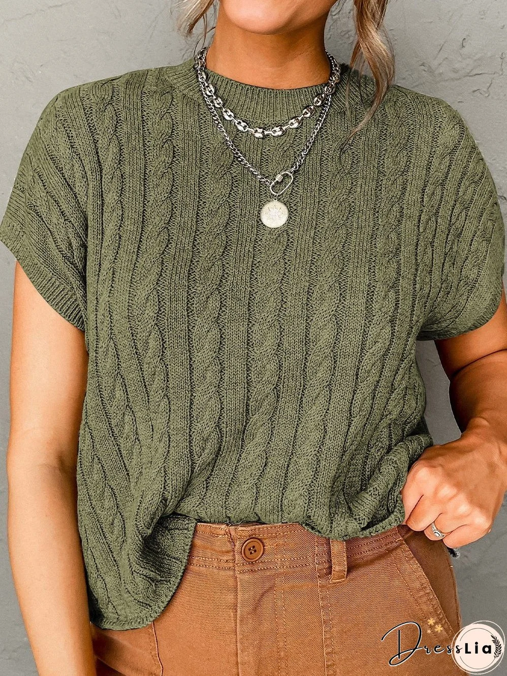 Green Jungle Cable Knit Short Sleeve Sweater with Crew Neck