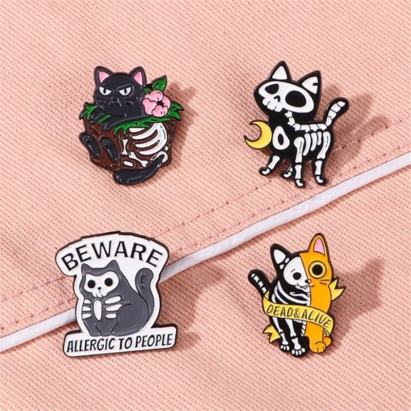 Cute Cat Skull Alloy Unisex Brooches