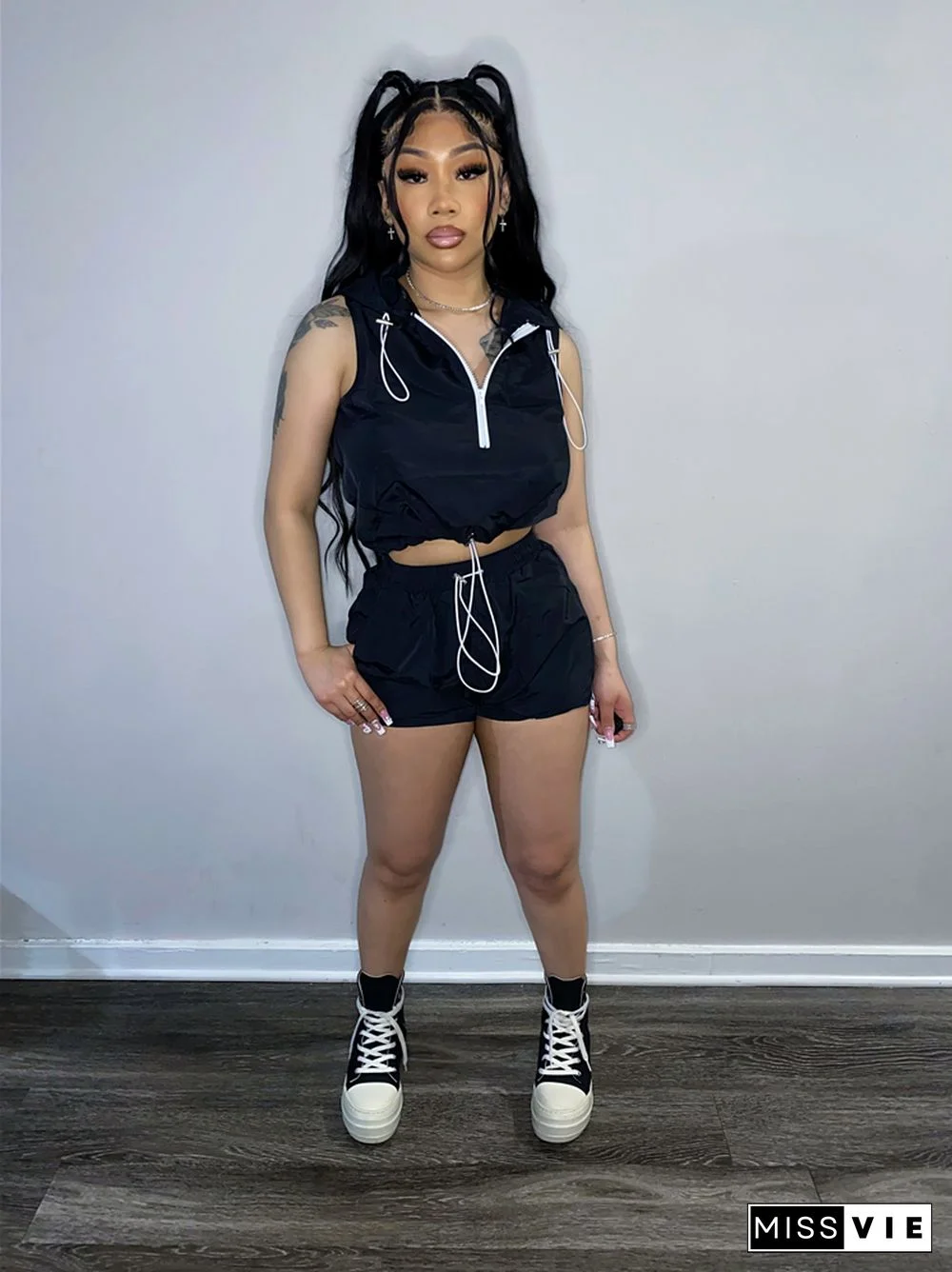 Sleeveless Hooded Pullover Crop Top+Shorts Tracksuit