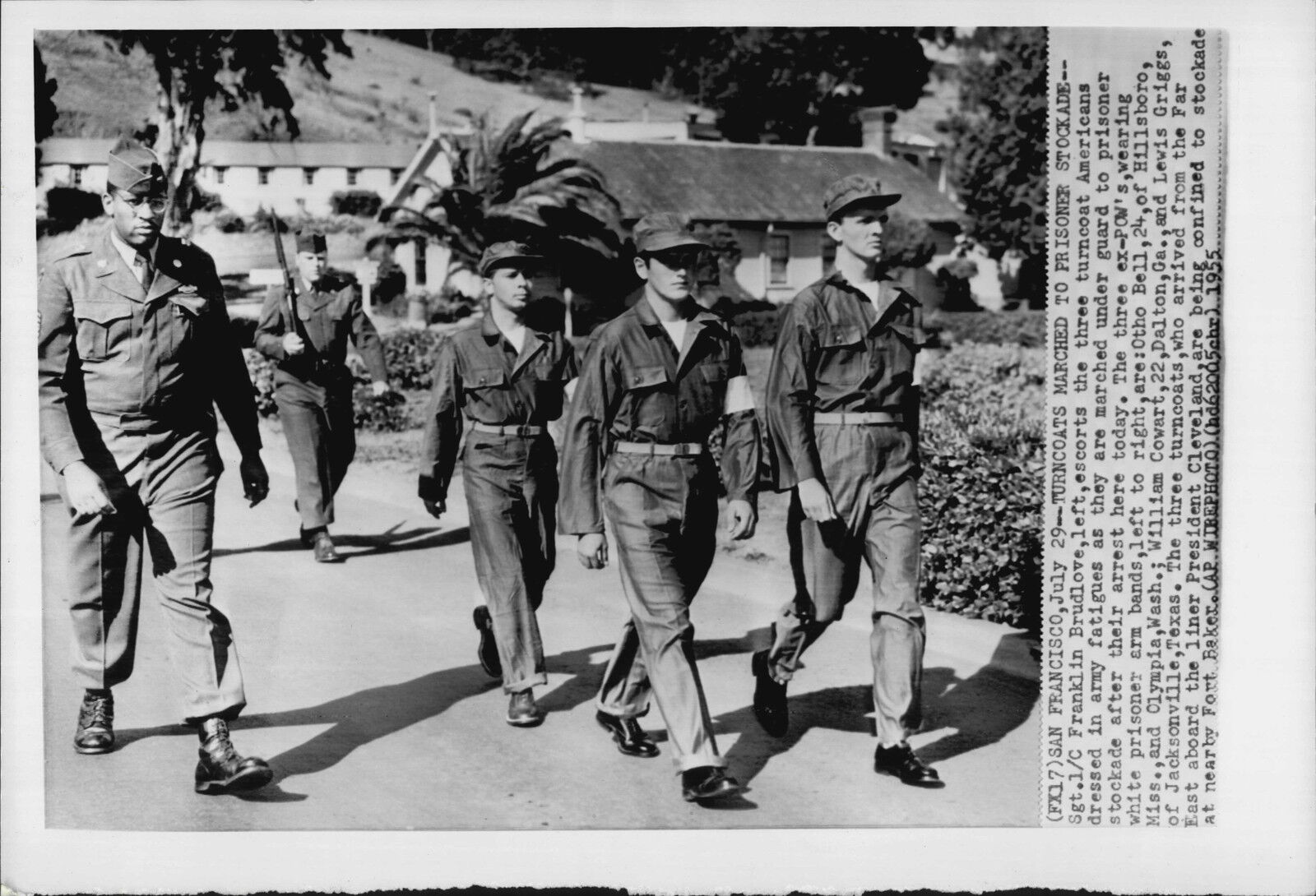 US Prisoners March To Stockade 1954 Korea War Press Photo Poster painting