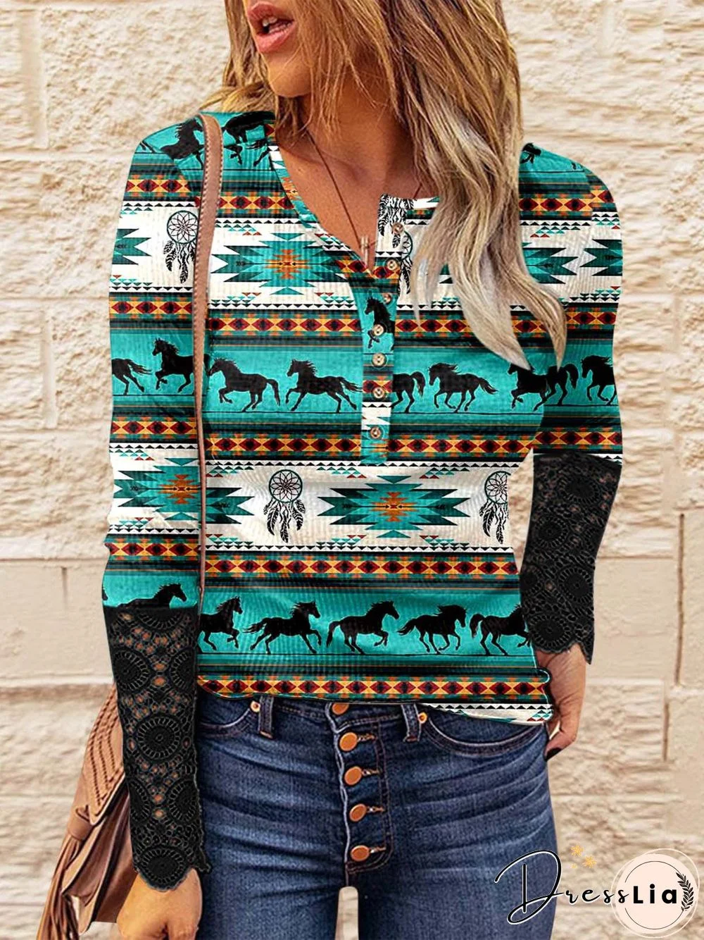 Slim Print Pullover Top